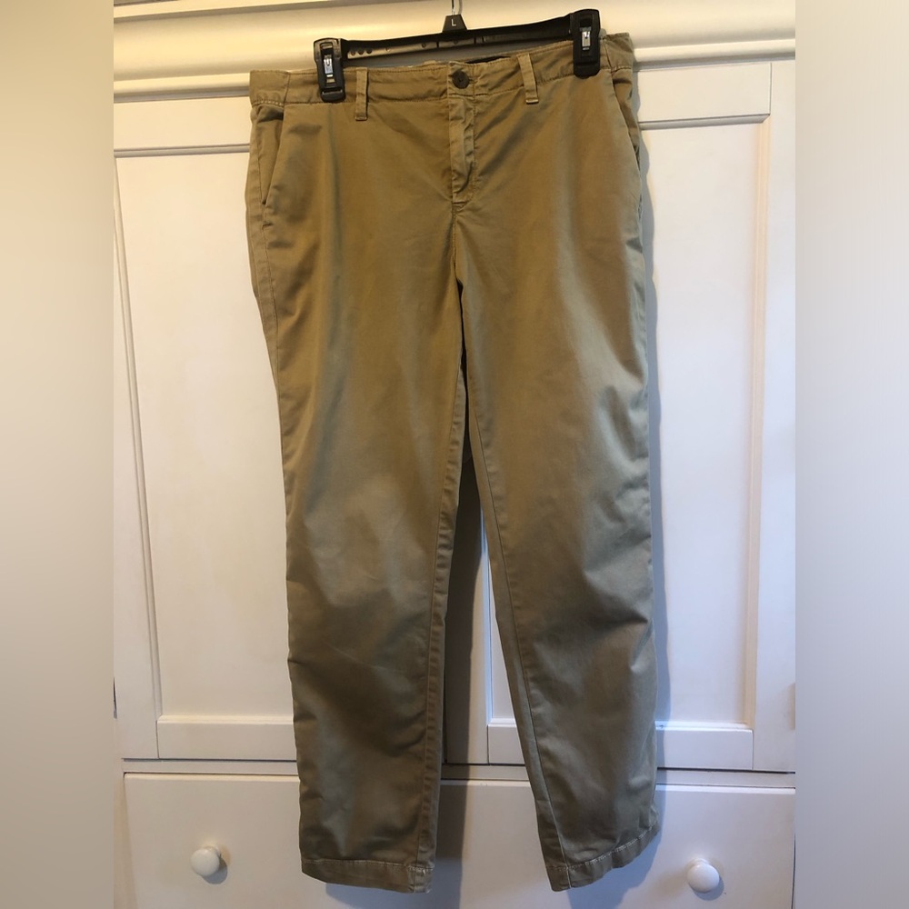 Wmn’s Gap Classic Chino Pants